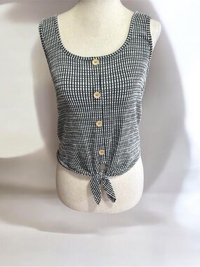 Caution To The Wind Black and White Grid Tie-Front Tank Medium New Condition